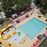 キャンプ場 Spacieux Avec Terrasse Pour 6 Personnes - Api-1-52-482 Saint-Maime