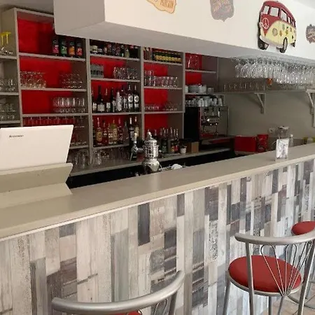 Spacieux Avec Terrasse Pour 6 Personnes - Api-1-52-482 Campsite *